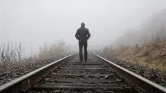 Psykologer: Personer som går med sänkt huvud har dessa dolda drag