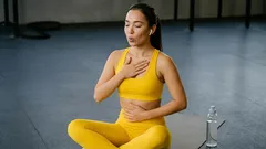 Rak rygg och magen försvinner: den här kombinationen av övningar ersätter timmar av träning